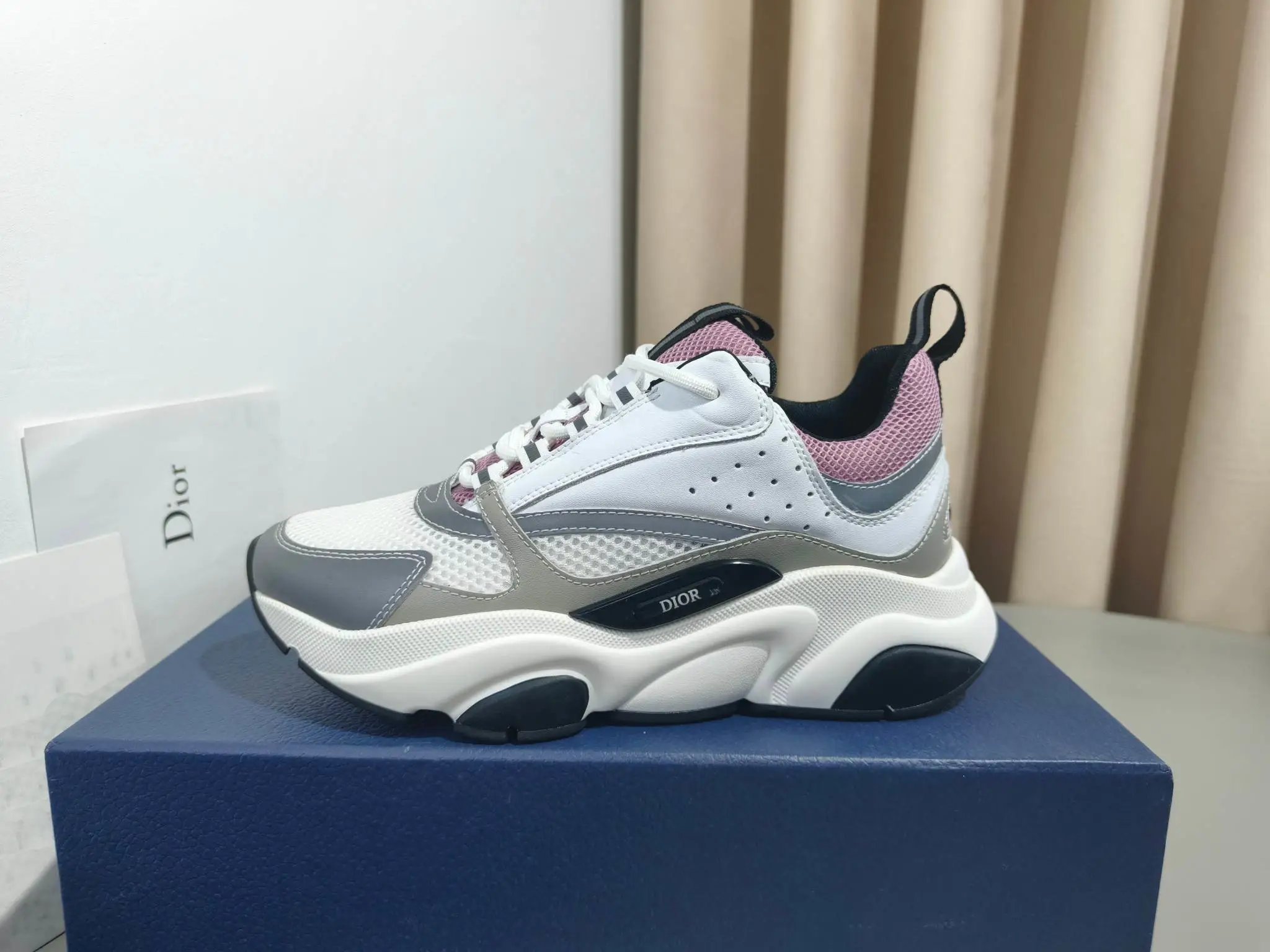 Dior Low-Top Sneakers - Style 8