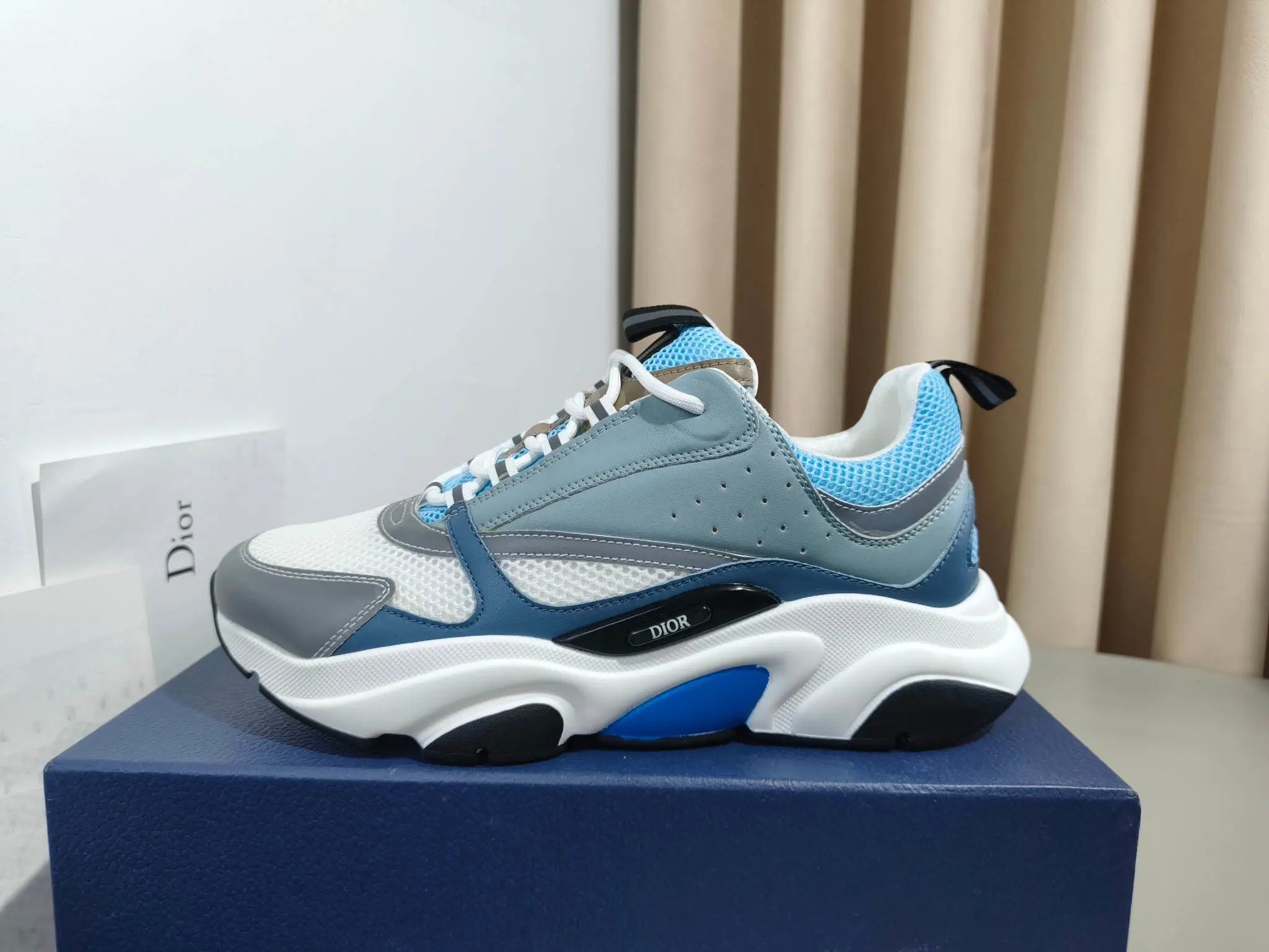 Dior Low-Top Sneakers - Style 11
