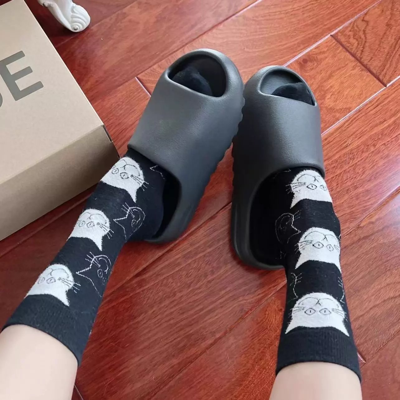 Black [Extra Soft Height Increase, Boxed]