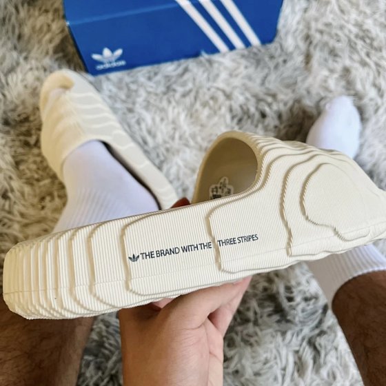Factory Direct Sale Adidas ADIDAS Clover ADILETTE 22 Women's Platform Slides Thick Sole Wave Pattern 3D Printed Cloud Slides Outdoor Anti-Slip Sports Unisex Indoor Outdoor Home Use High Quality High Version Putian Pure Original with Tags Logo Steel Stamp