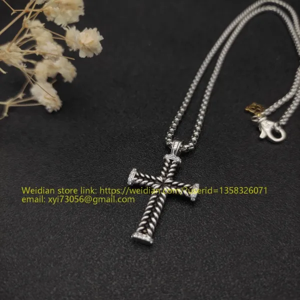 Design David Yurman Double Cross Pendant Necklace in Sterling Silver with Diamonds Jewelry - 57