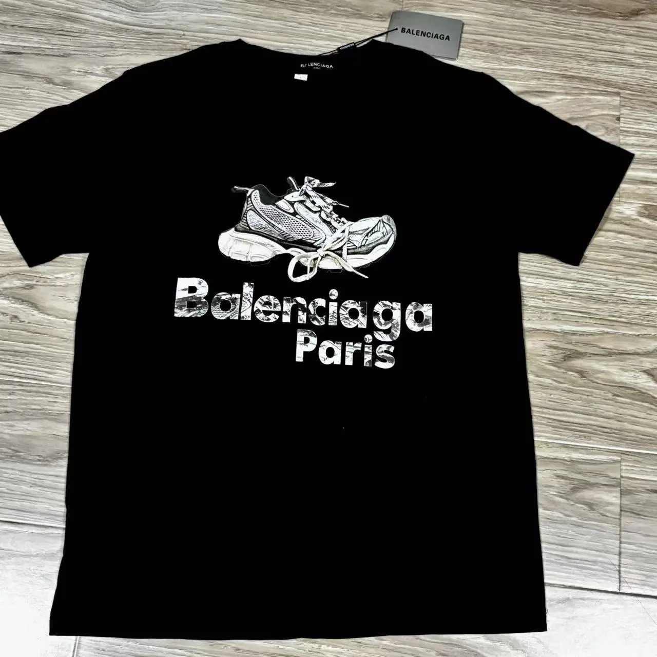 Balenciaga Short-Sleeve Top photo 8