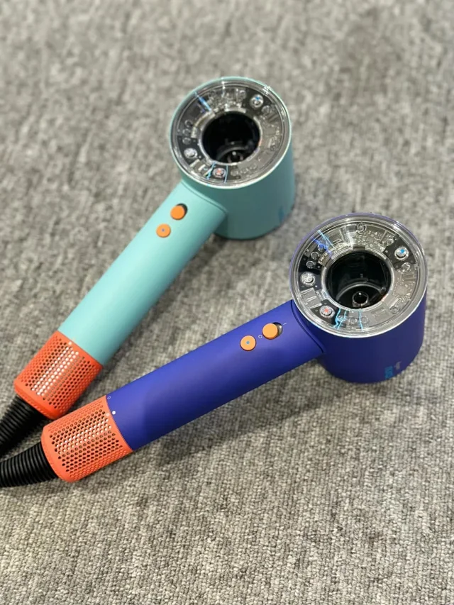 Dyson Hair Dryers & Stylers Supersonic dryer with styling attachments product detail image 38