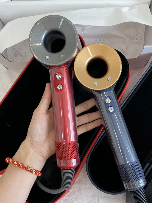 Dyson Hair Dryers & Stylers Supersonic dryer with styling attachments product detail image 60