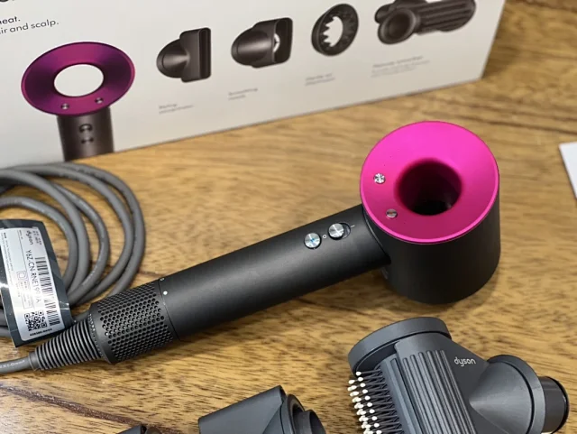 Dyson Hair Dryers & Stylers Supersonic dryer with styling attachments product detail image 29