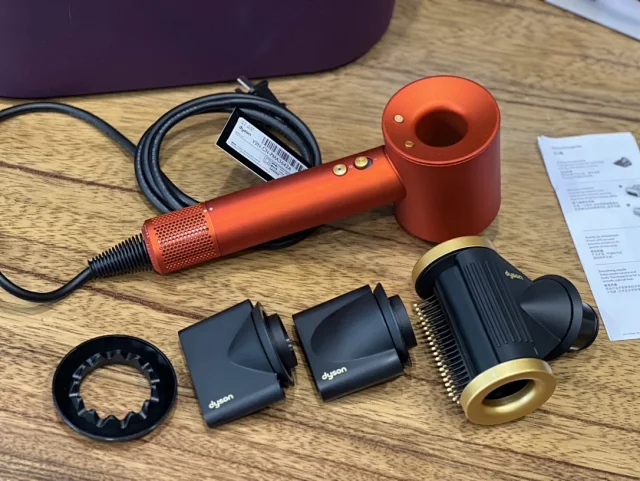 Dyson Hair Dryers & Stylers Supersonic dryer with styling attachments product detail image 51