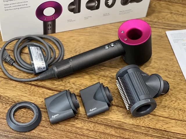 Dyson Hair Dryers & Stylers Supersonic dryer with styling attachments product detail image 28