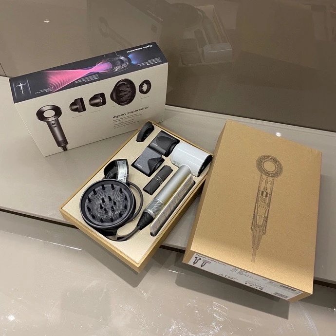 Dyson Supersonic Hair Dryer Fuchsia Pink Electronics - 91