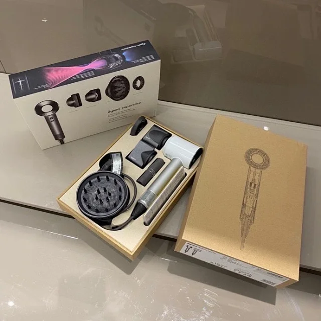Dyson Hair Dryers & Stylers Supersonic dryer with styling attachments product detail image 90