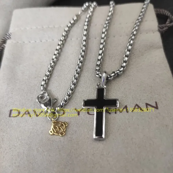 Design David Yurman Double Cross Pendant Necklace in Sterling Silver with Diamonds Jewelry - 62