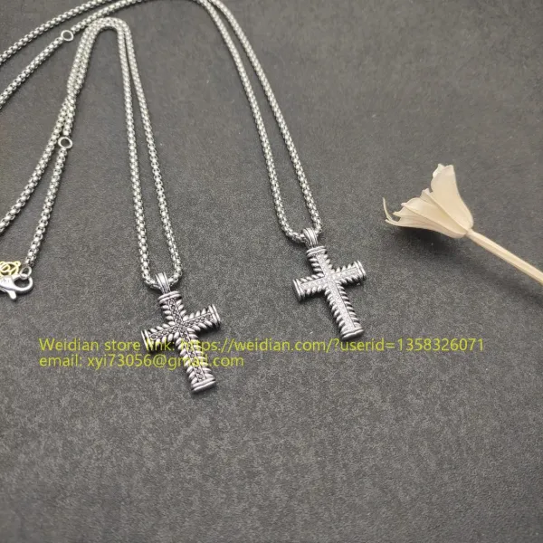 Design David Yurman Double Cross Pendant Necklace in Sterling Silver with Diamonds Jewelry - 20