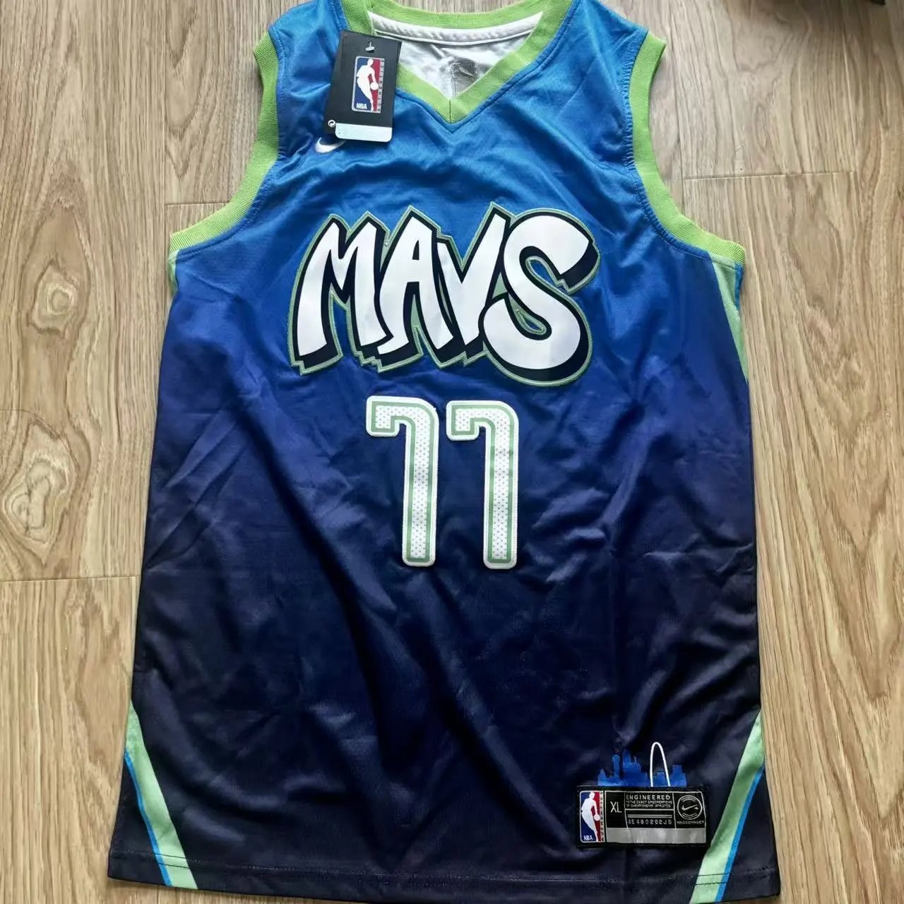 Gradient Blue No. 77 Luka Dončić Jersey