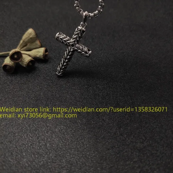 Design David Yurman Double Cross Pendant Necklace in Sterling Silver with Diamonds Jewelry - 67