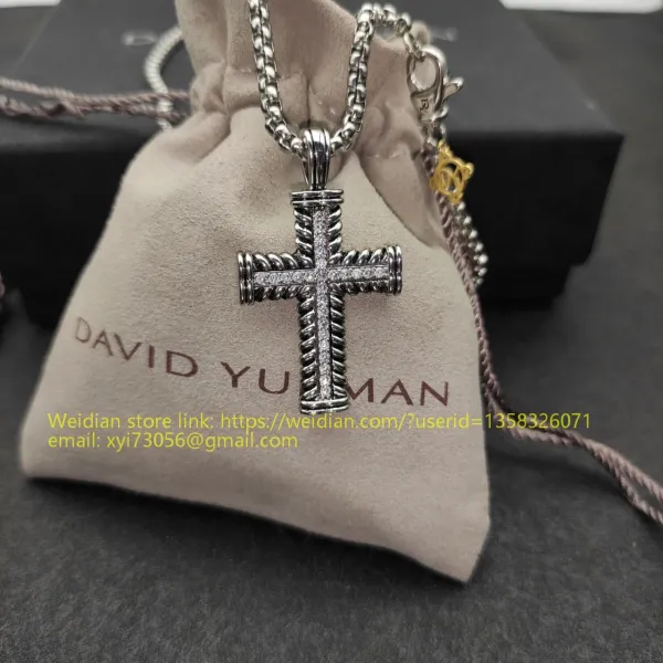 Design David Yurman Cable Classics Cross Pendant with Diamonds in Sterling Silver Necklace Jewelry - 1