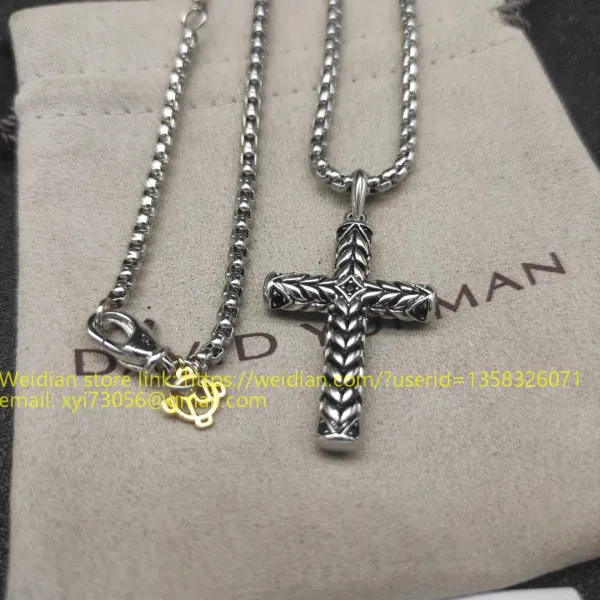 Design David Yurman Double Cross Pendant Necklace in Sterling Silver with Diamonds Jewelry - 68