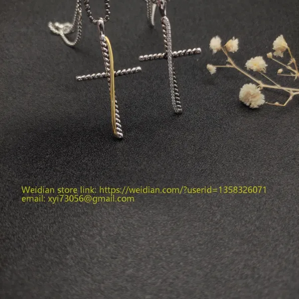 Design David Yurman Double Cross Pendant Necklace in Sterling Silver with Diamonds Jewelry - 87