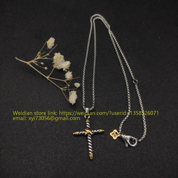 Design David Yurman Double Cross Pendant Necklace in Sterling Silver with Diamonds Jewelry - 82