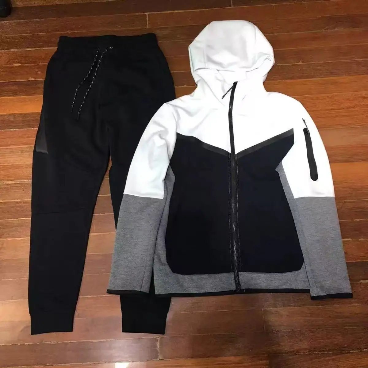 Product view 32