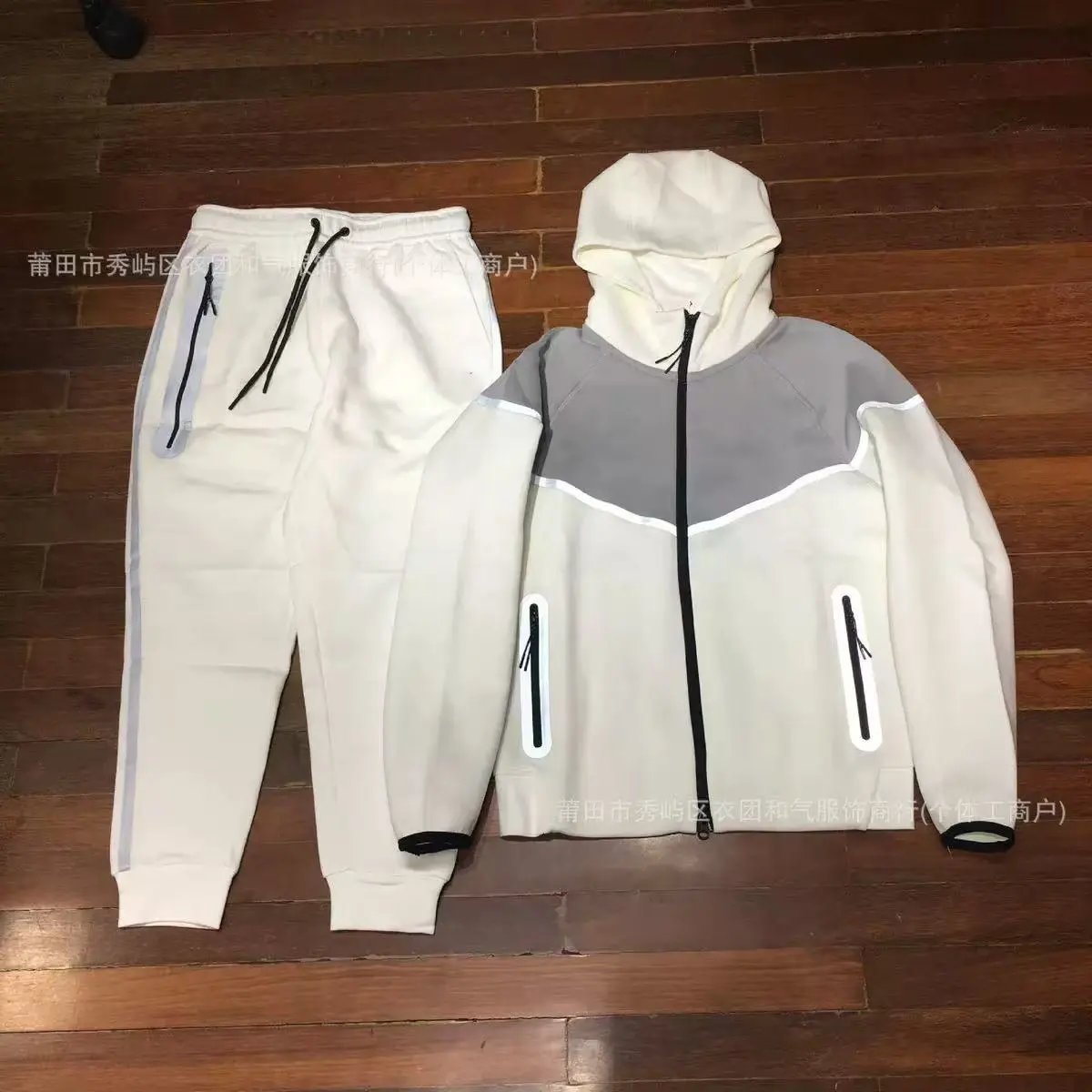 Product view 23