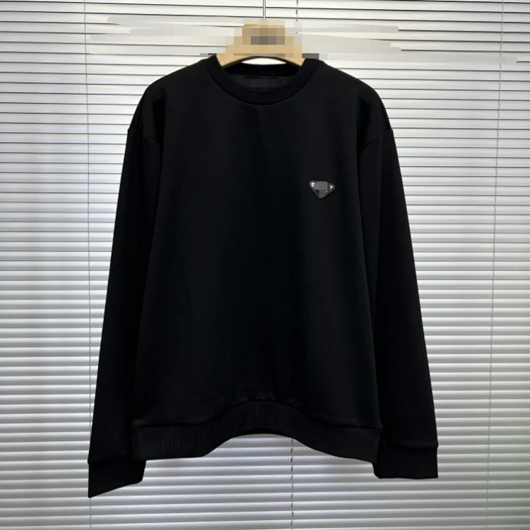 Black Crew Neck Sweatshirt