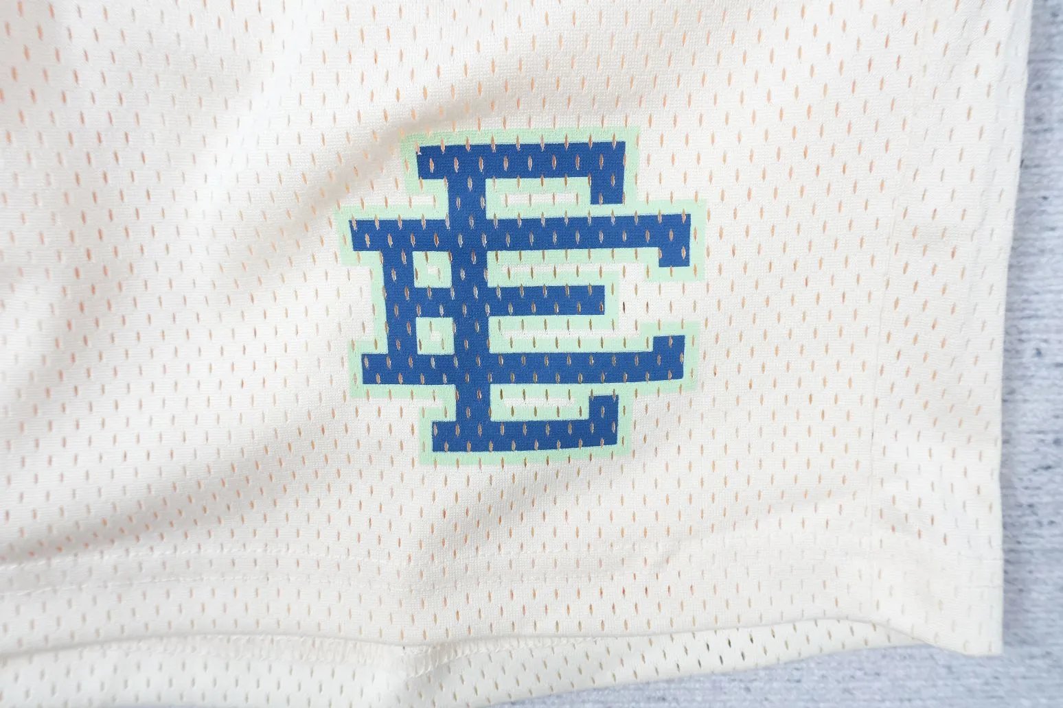 EES-29