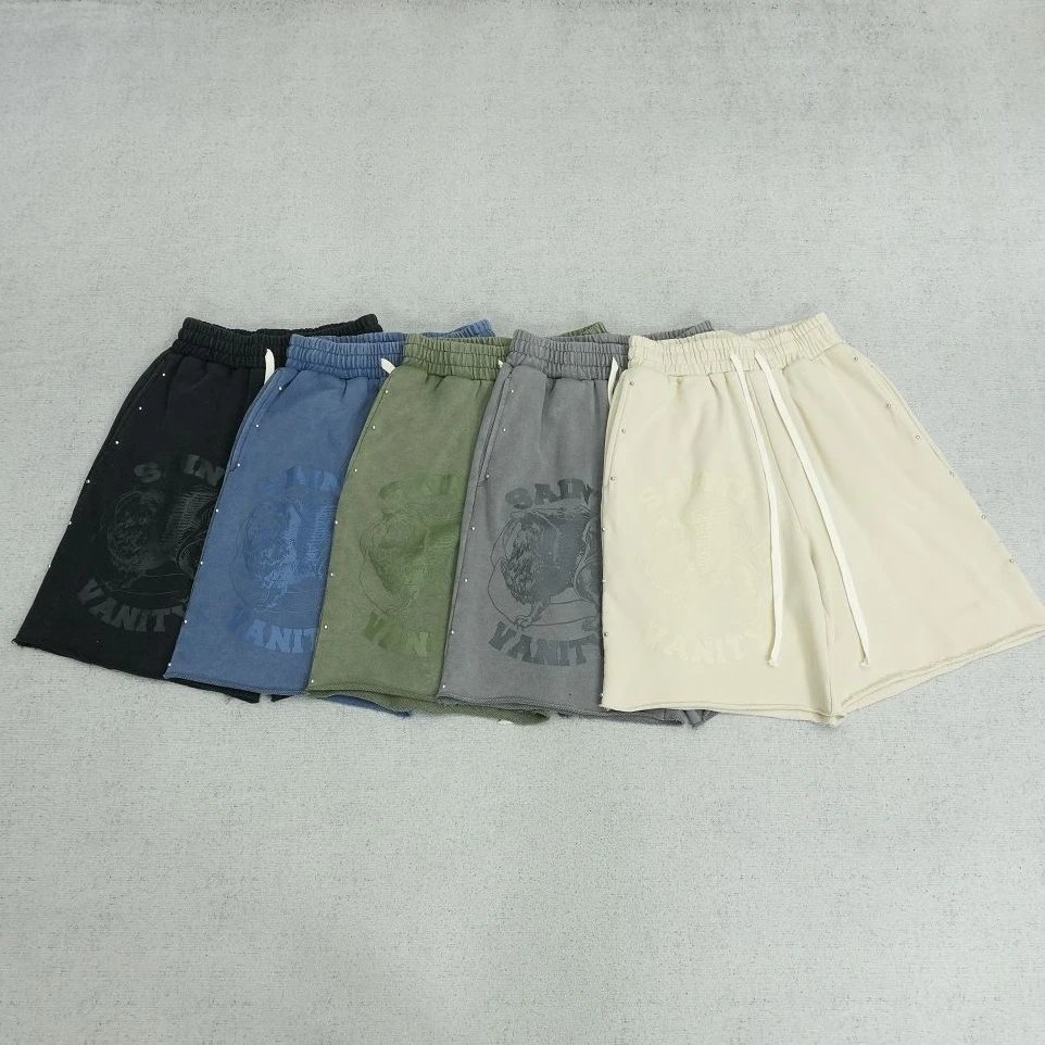 SV shorts with faded lion print Q680