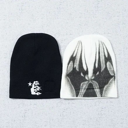HE Hat Mask Print
