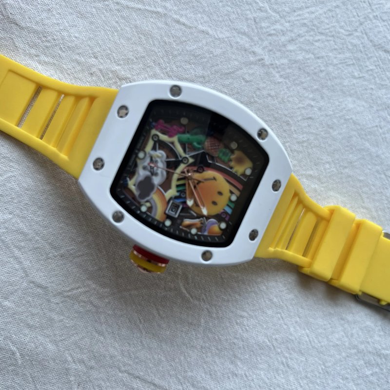 smile watch (quite heavy good quality) 网红笑脸手表