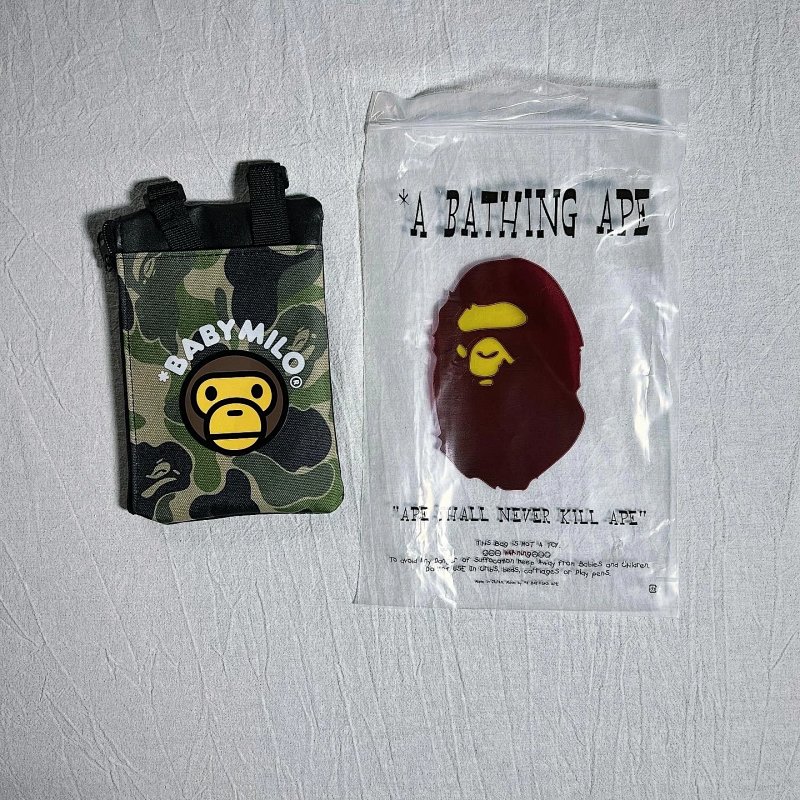 ape bape small bag 小挎包