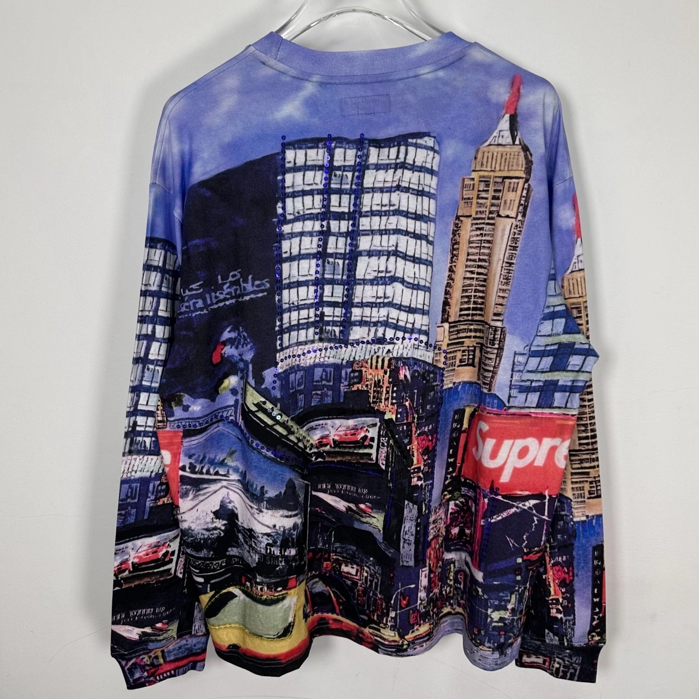 Supreme Skyline Sleeve