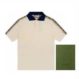 thumbnail for 5501 （版本）GUCCI/古驰 经典款反光织带短袖POLO衫定制高克重同缸染面料，手感非常舒服，秋冬最新砖柜同步，常规版型，时尚又个性，超级百搭好看的一款，男女都非常合适，人手必备款，三标齐