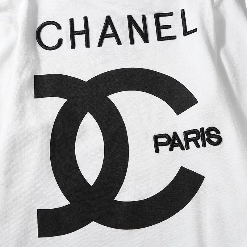 CHANEL香奈儿大标圆领薄款卫衣2019最新秋冬款双C大标前卫新潮而奢华纯 ...