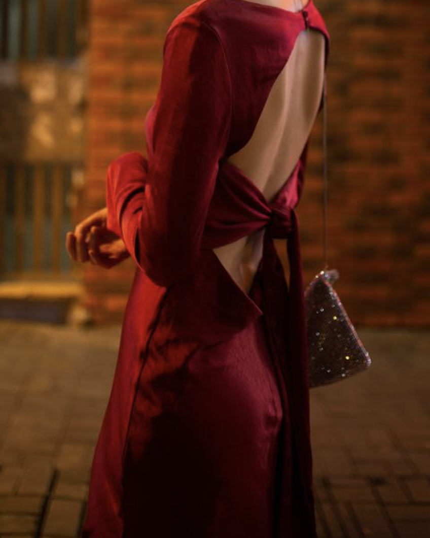 TIE BACK MAXI BIAS DRESS 后系结红宝石长袖连衣裙