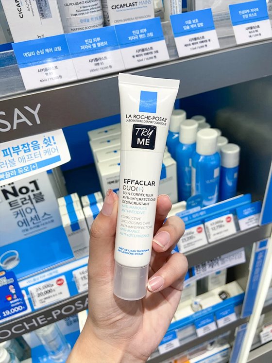 La Roche-Posay Effaclar K+ Daily Anti-Blackhead & Anti-Blemish Face Treatment 40ml — Clarifying Moisturizer for Acne, Blackhead & Pores, Oil Control Serum