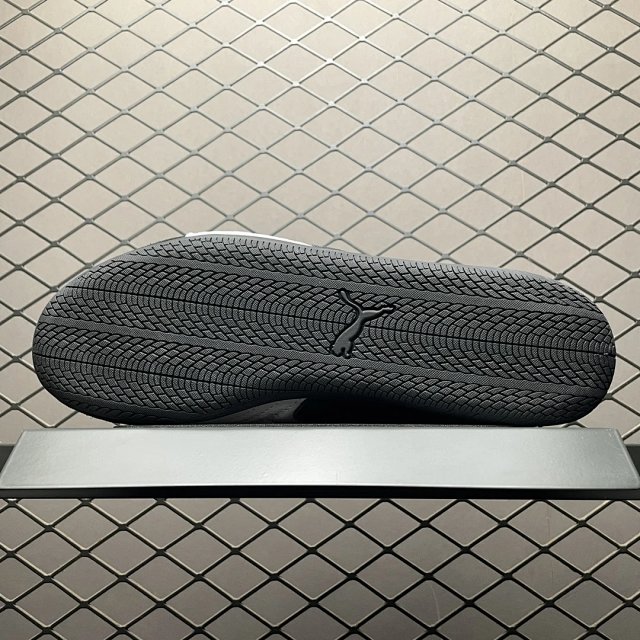Puma: seller detail photo 6