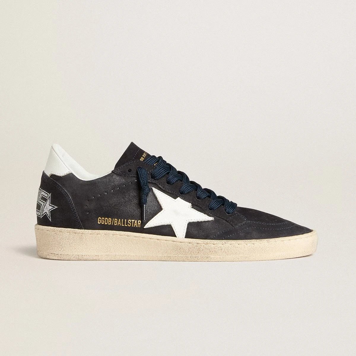 Golden Goose/GGDB Ball Star in dark blue suede with leather star and heel tab