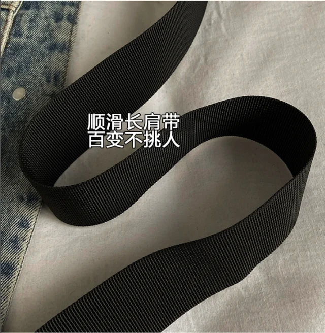 Nike Crossbody Bags Flap Messenger Bag product detail image 17