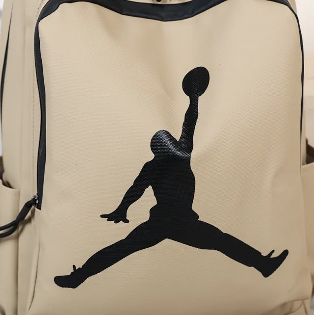 Nike Flap Crossbody Bag product detail image 3