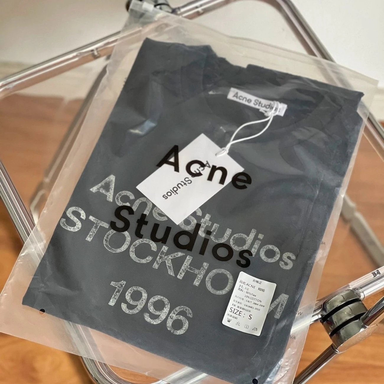 Acne Studios2