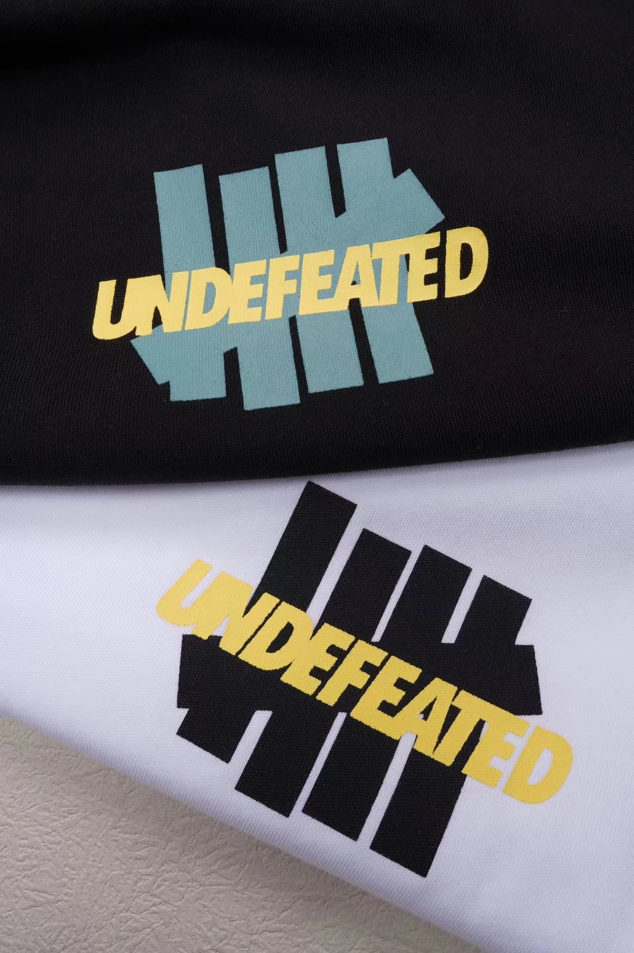 Design Undefeated Five Bars Logo Long Sleeve T-Shirt White T-Shirts - 9