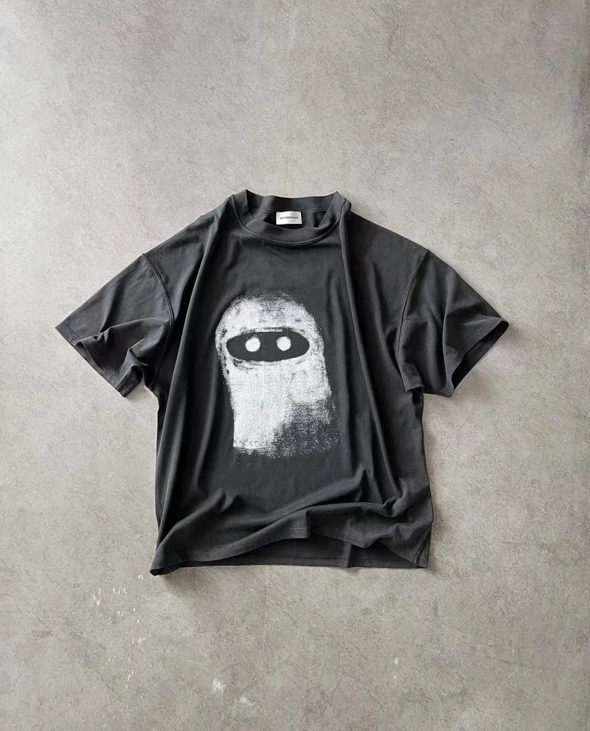 Design Ghost Face Distressed Black T-Shirt - 18