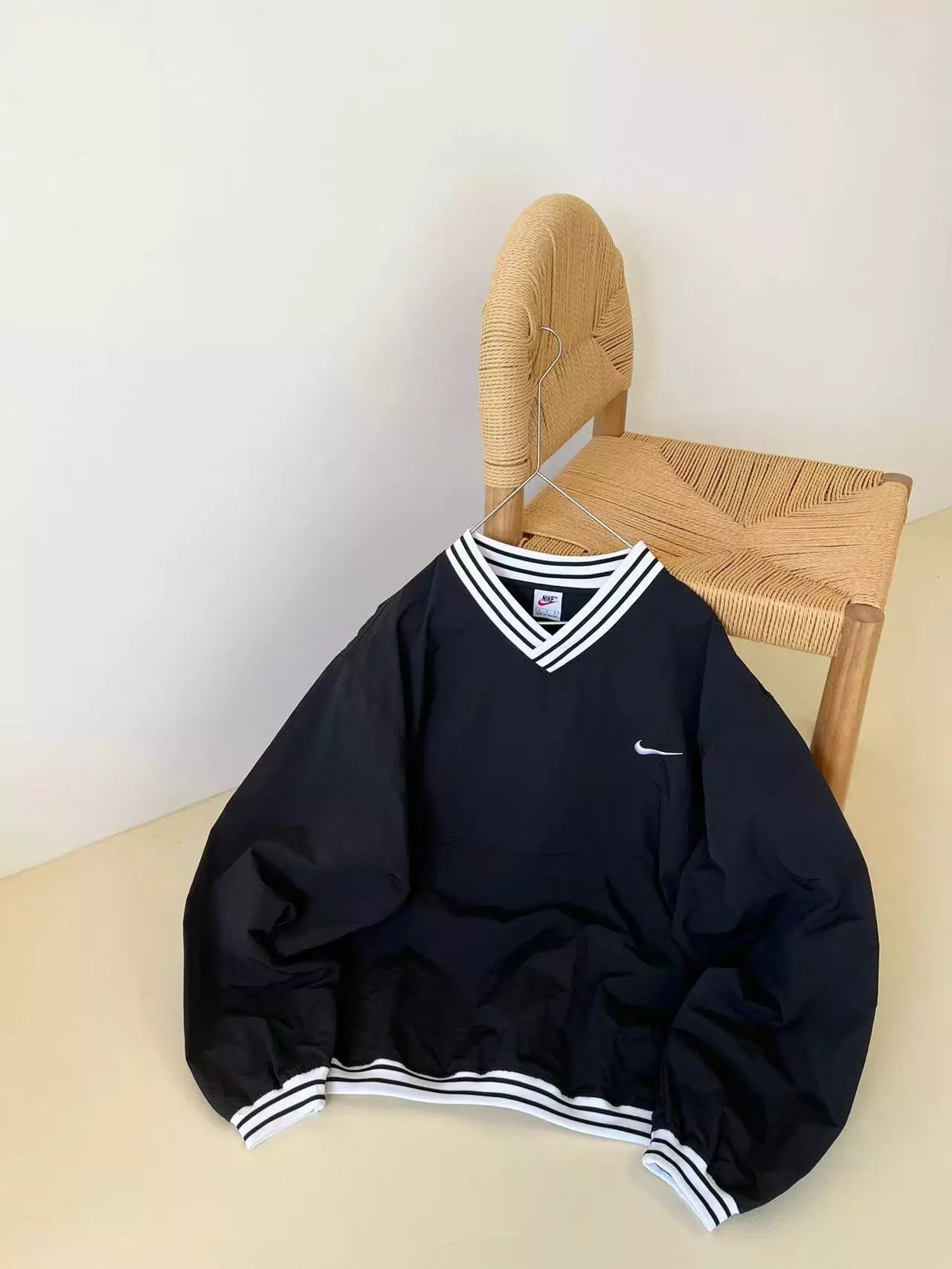 Nike V-Neck Windbreaker Navy Blue - 6