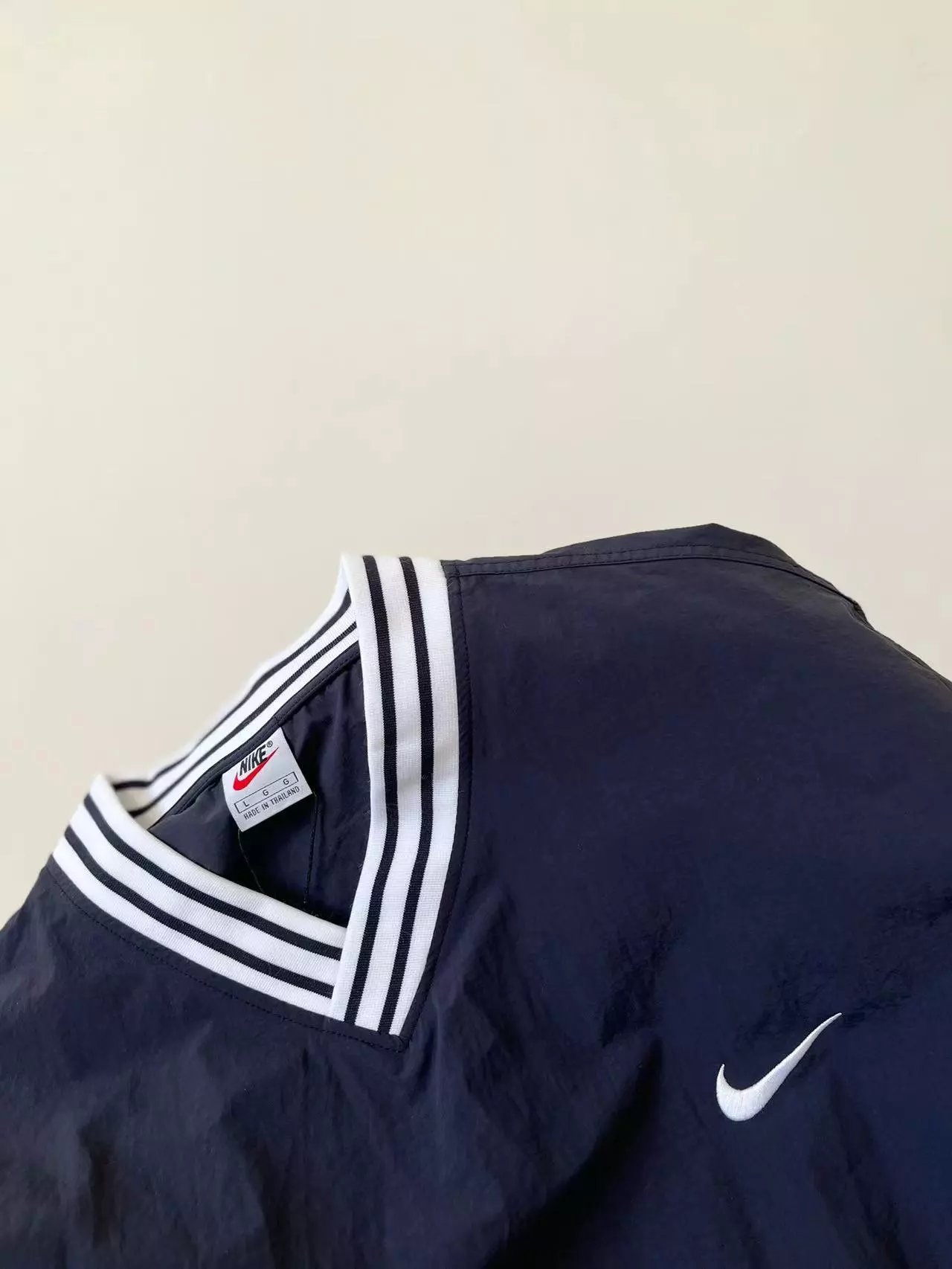Nike V-Neck Windbreaker Navy Blue - 10