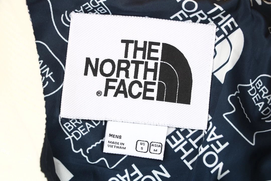 The North Face Gore-Tex Field Jacket Navy Outerwear - 10
