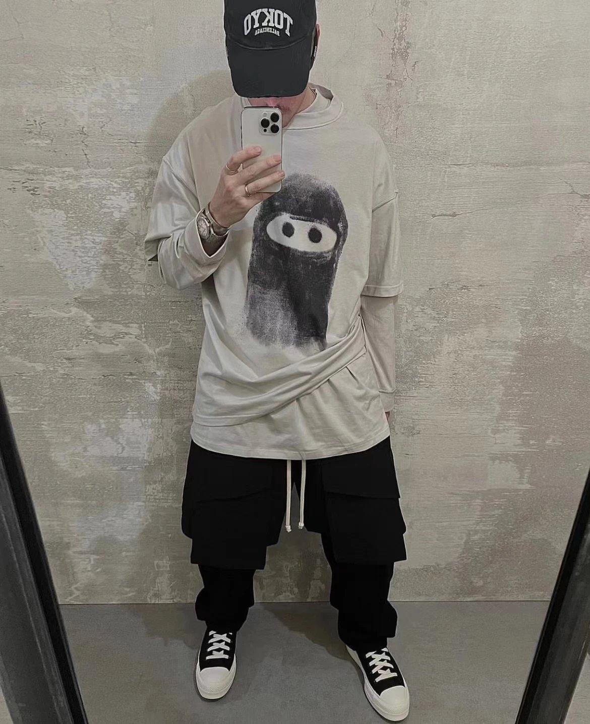 Design Ghost Face Distressed Black T-Shirt - 31