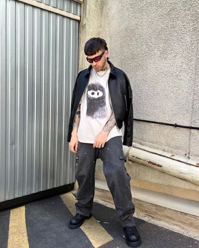Unbranded T-Shirts Washed graphic short-sleeve T-shirt with masked character print product detail image 28