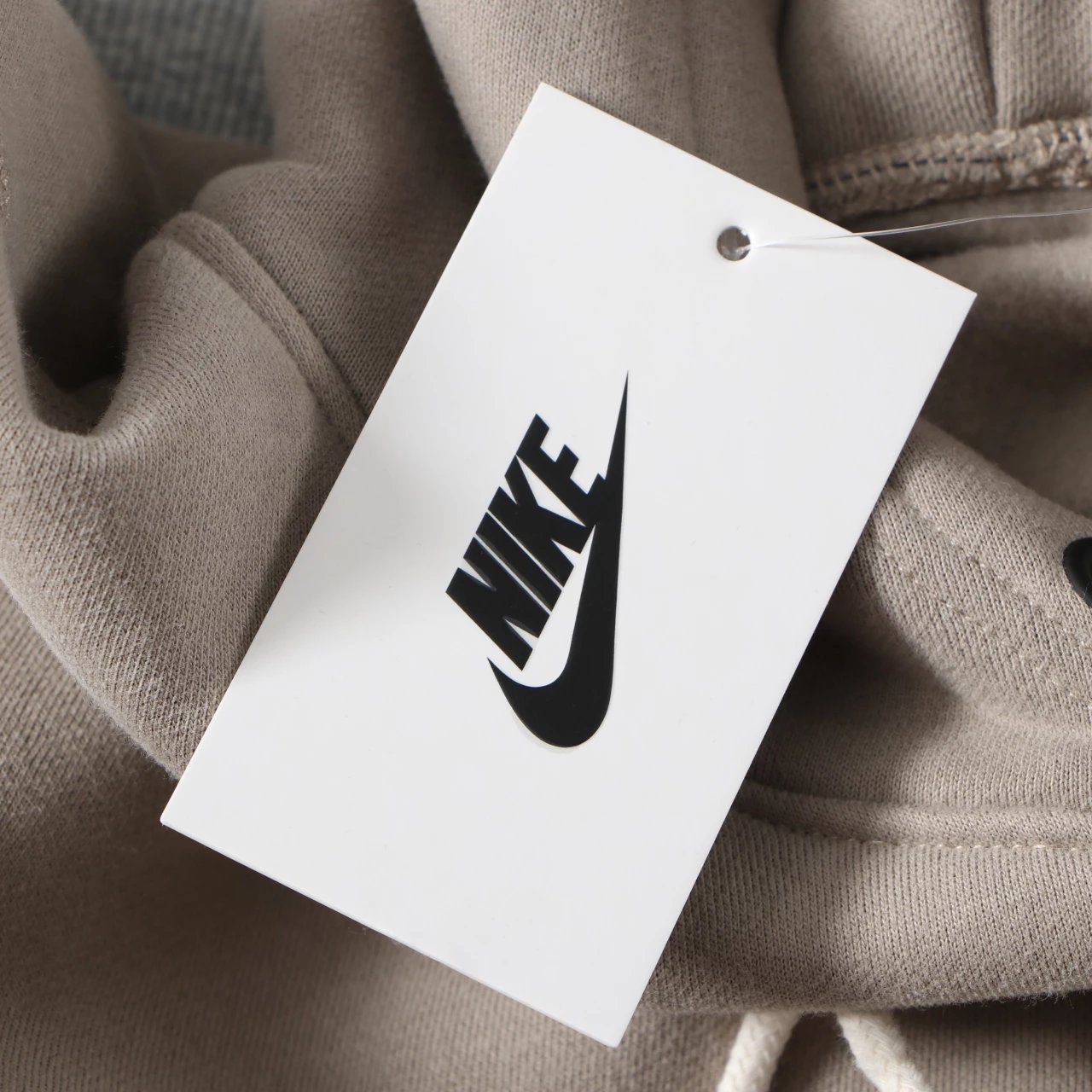 Nike Essential Hoodie Black - 31