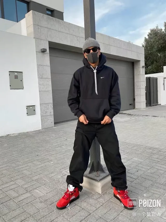 Nike Hoodies & Sweatshirts Embroidered Swoosh pullover hoodie with drawstring hood and kangaroo pocket product detail image 14