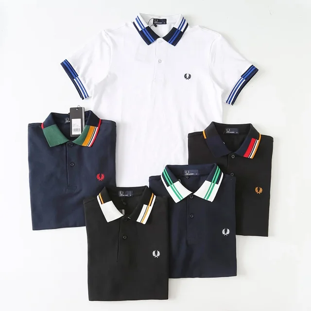 Fred Perry T-Shirts Short-Sleeve Polo Shirt with Tipped Collar and Laurel Wreath Embroidery product detail image 3