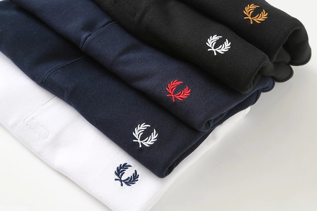 Fred Perry T-Shirts Short-Sleeve Polo Shirt with Tipped Collar and Laurel Wreath Embroidery image 7